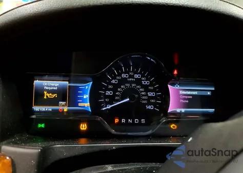 2015 Lincoln Mks z USA, uszkodzony, nr VIN 1LNHL9DK7FG601945